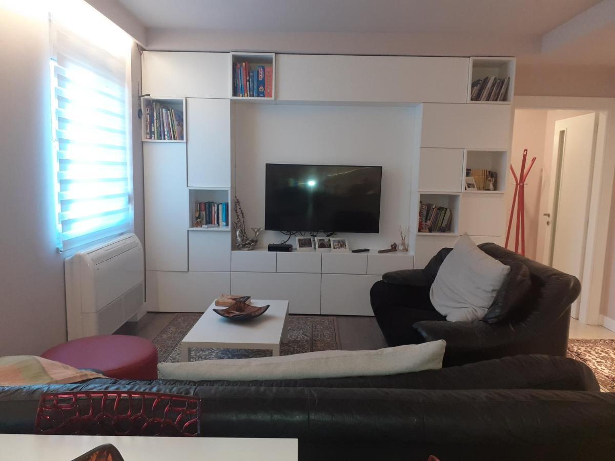 View Apartament Tirana